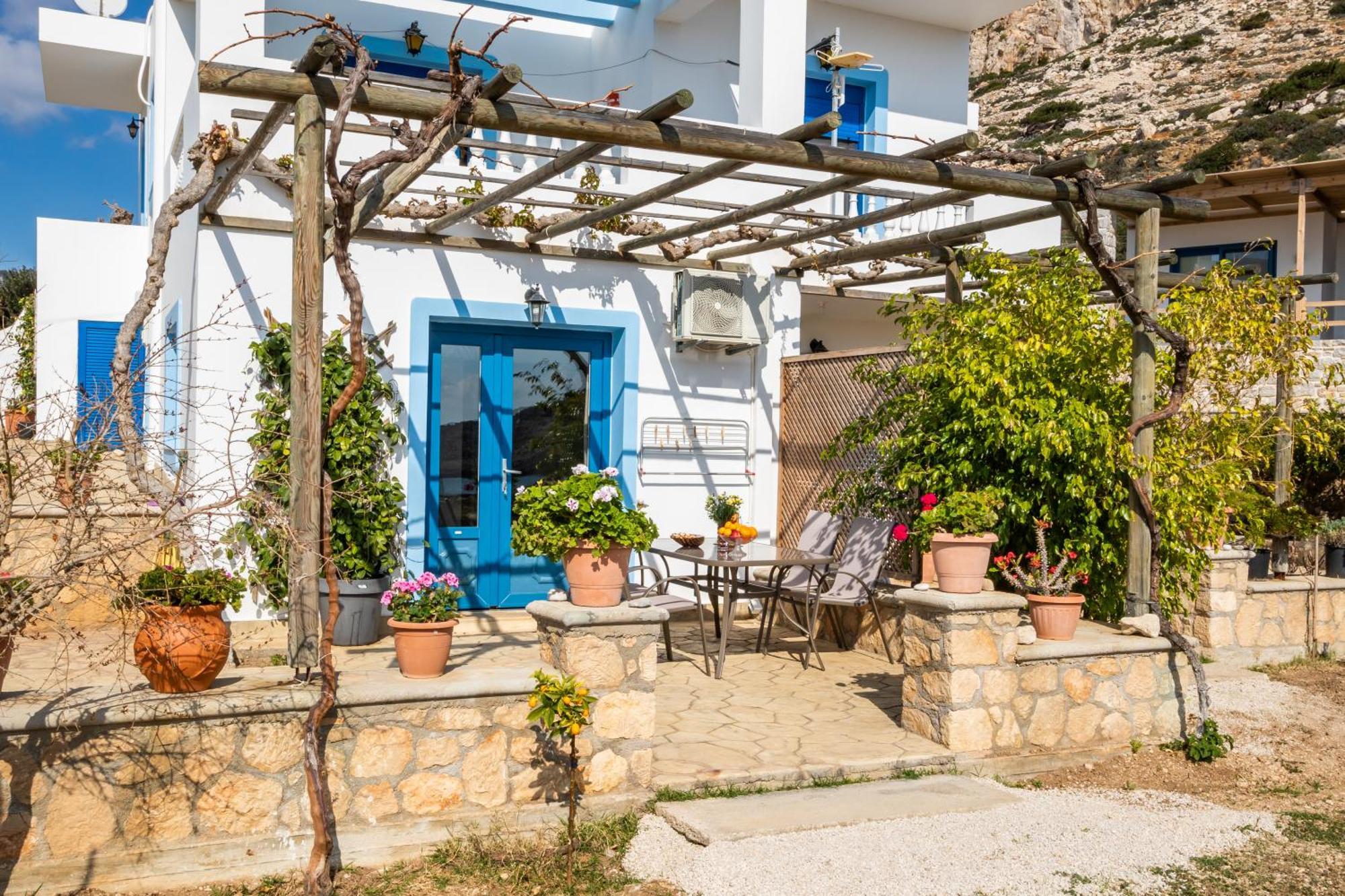 Venetia'S Garden Apartment Lefkos  Ngoại thất bức ảnh